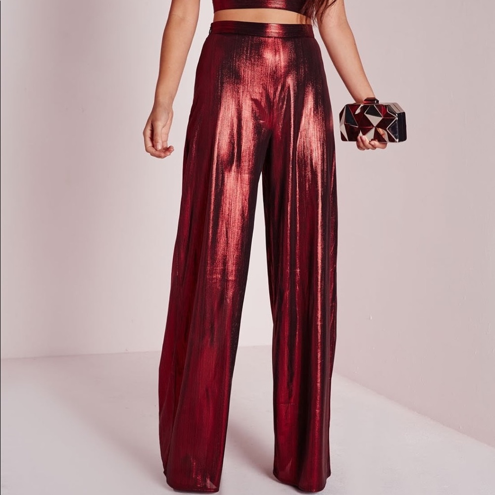 Missguided Metallic WideLeg pants. Size 4.